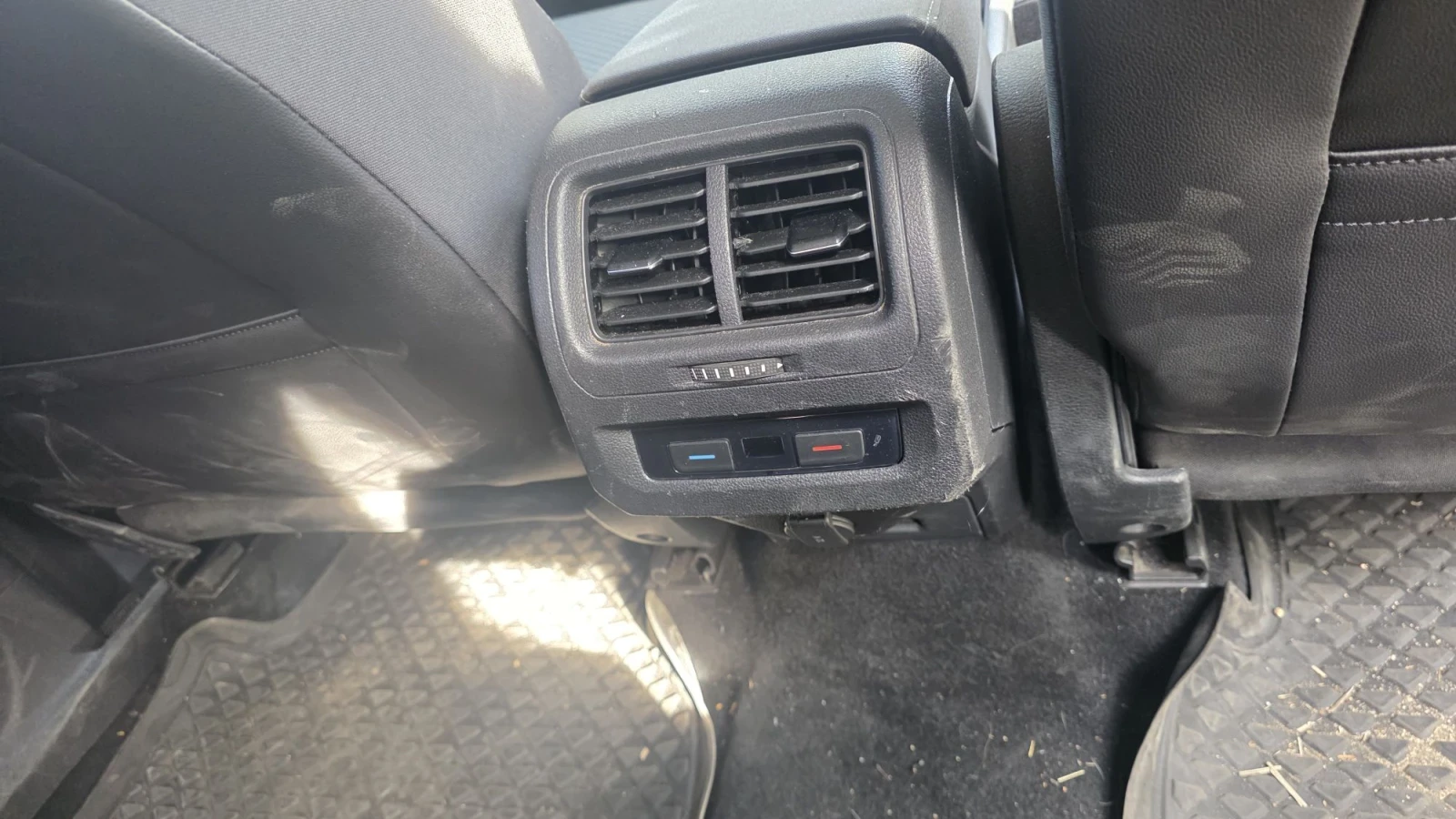 VW Touran 2.0 TDI ���������  | Mobile.bg � ����������� 13