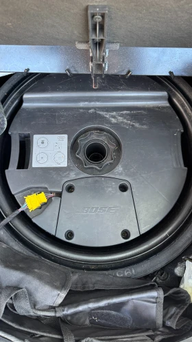 Audi Q7 3.0TDI, всички екстри, чип, 7 места, снимка 5