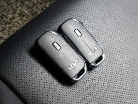 Kia Sportage 2.0 2Wd Prestige - САМО 30% АВАНС, снимка 16