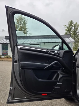 Porsche Cayenne * AWD 4dr * CARFAX *    | Mobile.bg    9