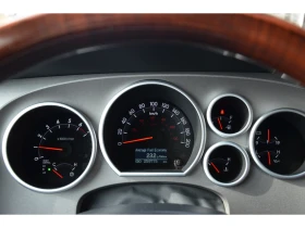 Toyota Sequoia 4WD 4dr 5.7L Platinum - 20641 € / 40370.29 лв. - 38265677 10