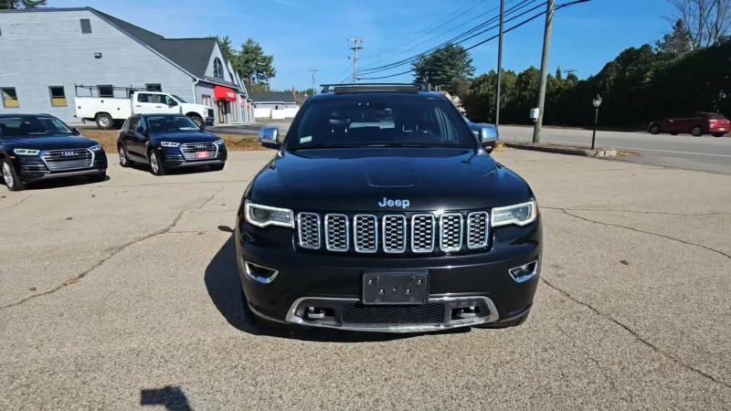 Jeep Grand cherokee Overland, снимка 1 - Автомобили и джипове - 47929390