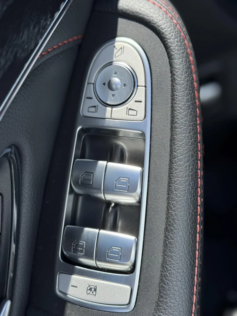 Mercedes-Benz GLC 43 AMG, снимка 12 - Автомобили и джипове - 52054998