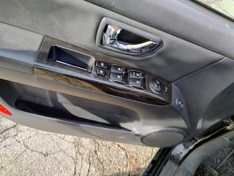 Kia Sorento 3.3 V6 газ/бензин, снимка 11 - Автомобили и джипове - 52546379