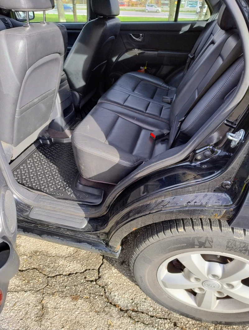 Kia Sorento 3.3 V6 газ/бензин, снимка 8 - Автомобили и джипове - 52546379
