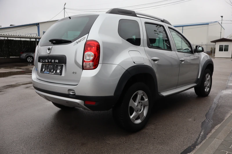 Dacia Duster 1.5DCI* 4x4* , снимка 4 - Автомобили и джипове - 52604039