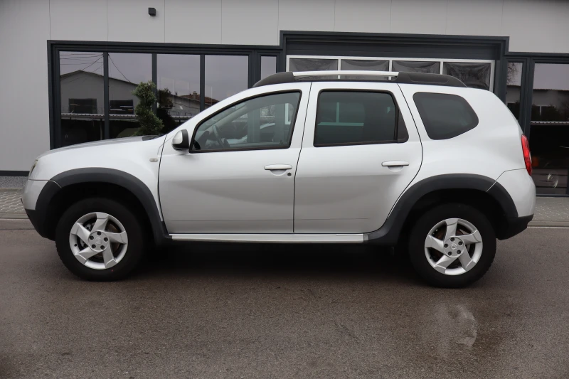 Dacia Duster 1.5DCI* 4x4* , снимка 7 - Автомобили и джипове - 52604039