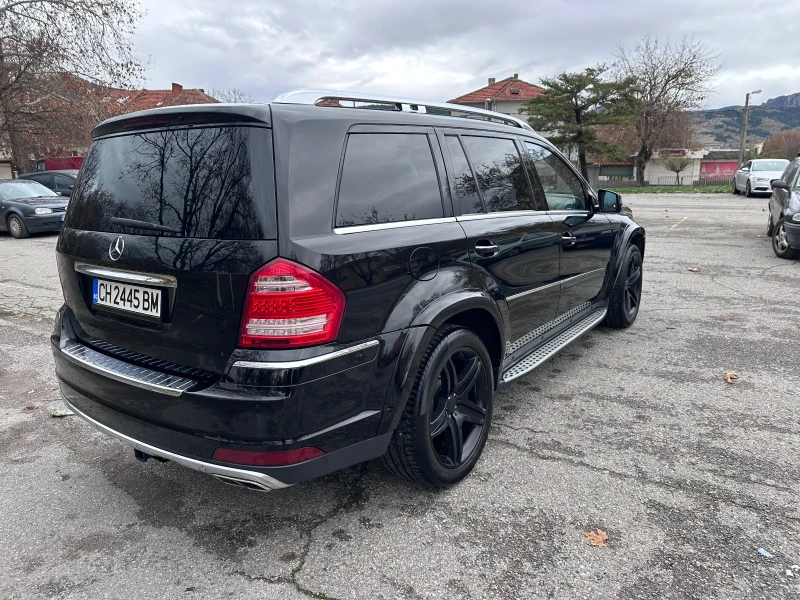 Mercedes-Benz GL 550, снимка 5 - Автомобили и джипове - 52633775