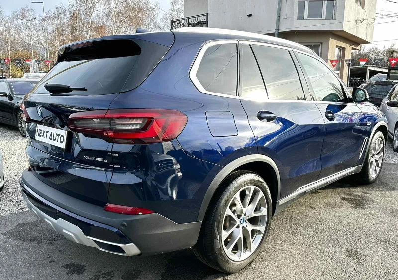 BMW X5 394HP Plug-In Hybrid INDIVIDUAL PANO BLIND SPOT , снимка 5 - Автомобили и джипове - 52641086