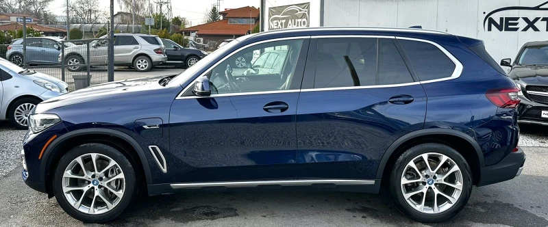 BMW X5 394HP Plug-In Hybrid INDIVIDUAL PANO BLIND SPOT , снимка 8 - Автомобили и джипове - 52641086