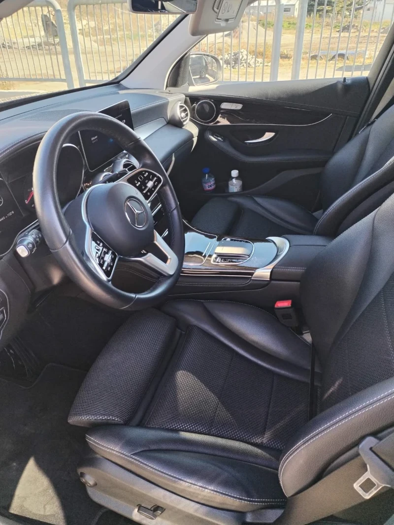 Mercedes-Benz GLC 220 GLC 220, 9 G tronic, снимка 5 - Автомобили и джипове - 52698404
