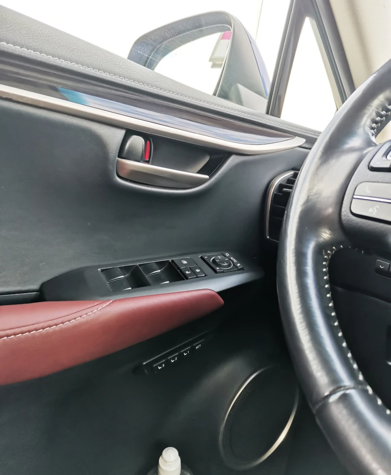 Lexus NX 300h LUXORY/HIBRID/LPG, снимка 14 - Автомобили и джипове - 53061123