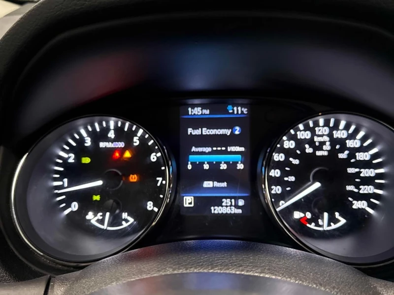 Nissan Rogue * FWD * CARFAX * ЦЕНА ДО БГ, снимка 8 - Автомобили и джипове - 53138480