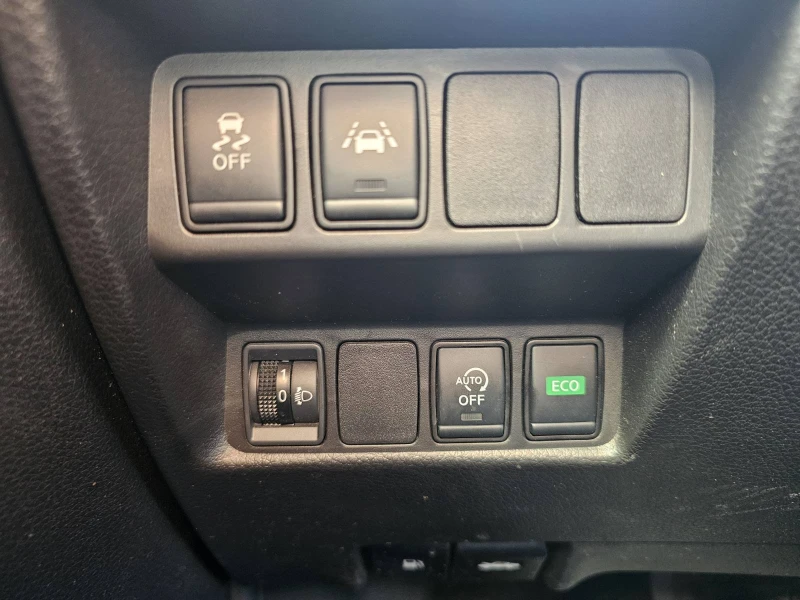 Nissan X-trail 1.7 dCi 150hp 4x2 EDC, снимка 11 - Автомобили и джипове - 53211335