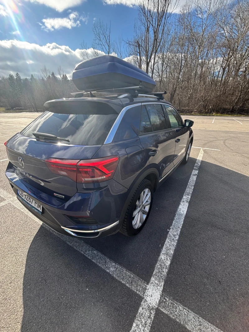 VW T-Roc, снимка 4 - Автомобили и джипове - 53442430