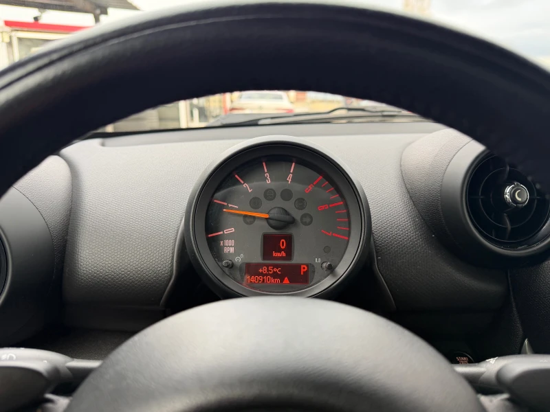 Mini Countryman 2.0 D 4x4, снимка 16 - Автомобили и джипове - 53577875