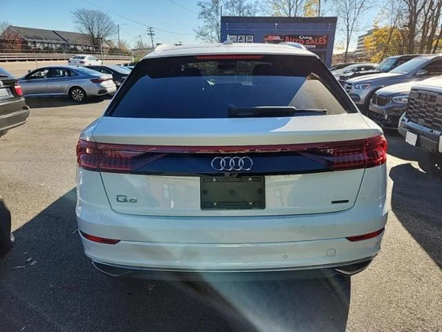 Audi Q8 Premium 55 TFSI, снимка 5 - Автомобили и джипове - 48188661