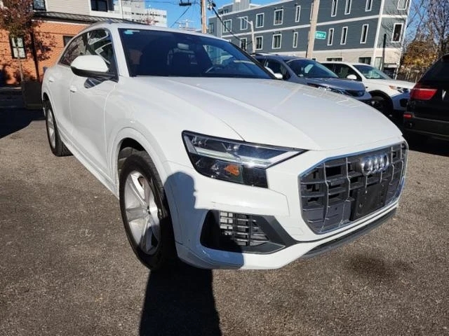 Audi Q8 Premium 55 TFSI, снимка 3 - Автомобили и джипове - 48188661