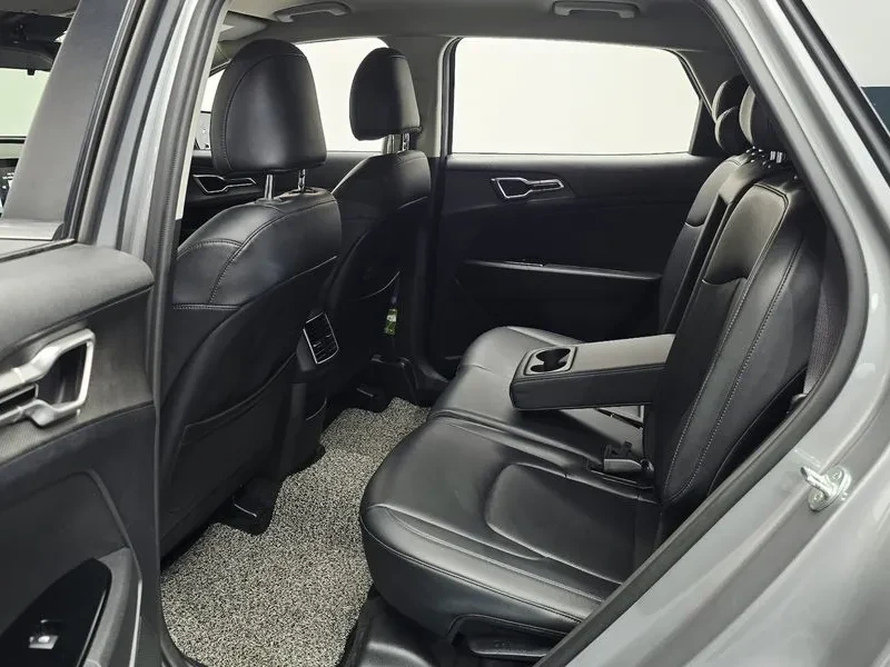 Kia Sportage 2.0 2Wd Prestige - САМО 30% АВАНС, снимка 11 - Автомобили и джипове - 55787620