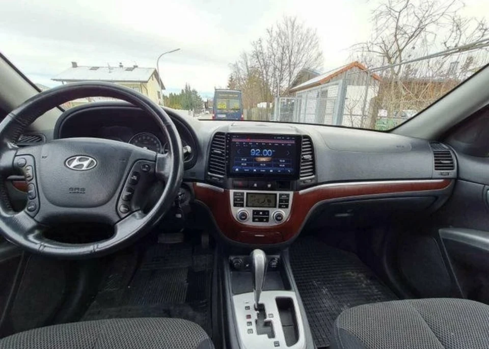 Hyundai Santa fe 2.2crdi автомат 4х4 - изображение 9