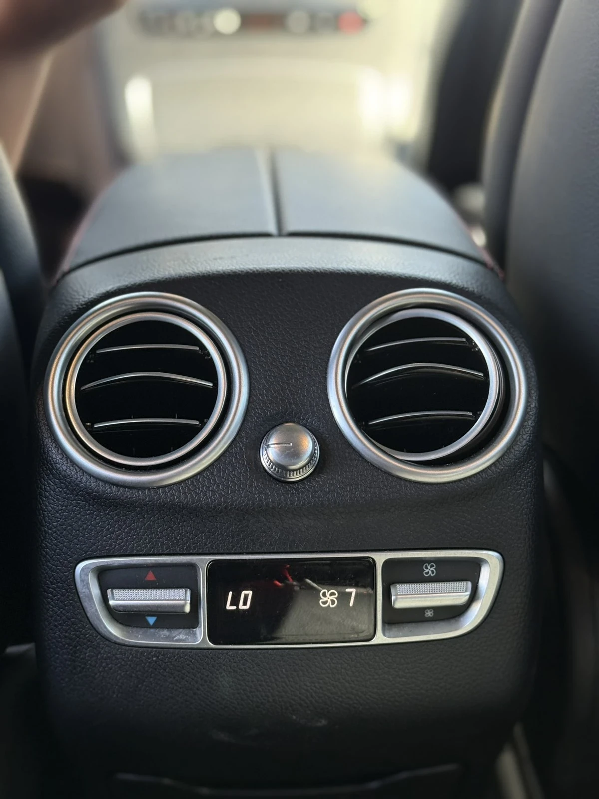 Mercedes-Benz GLC 43 AMG  - изображение 8