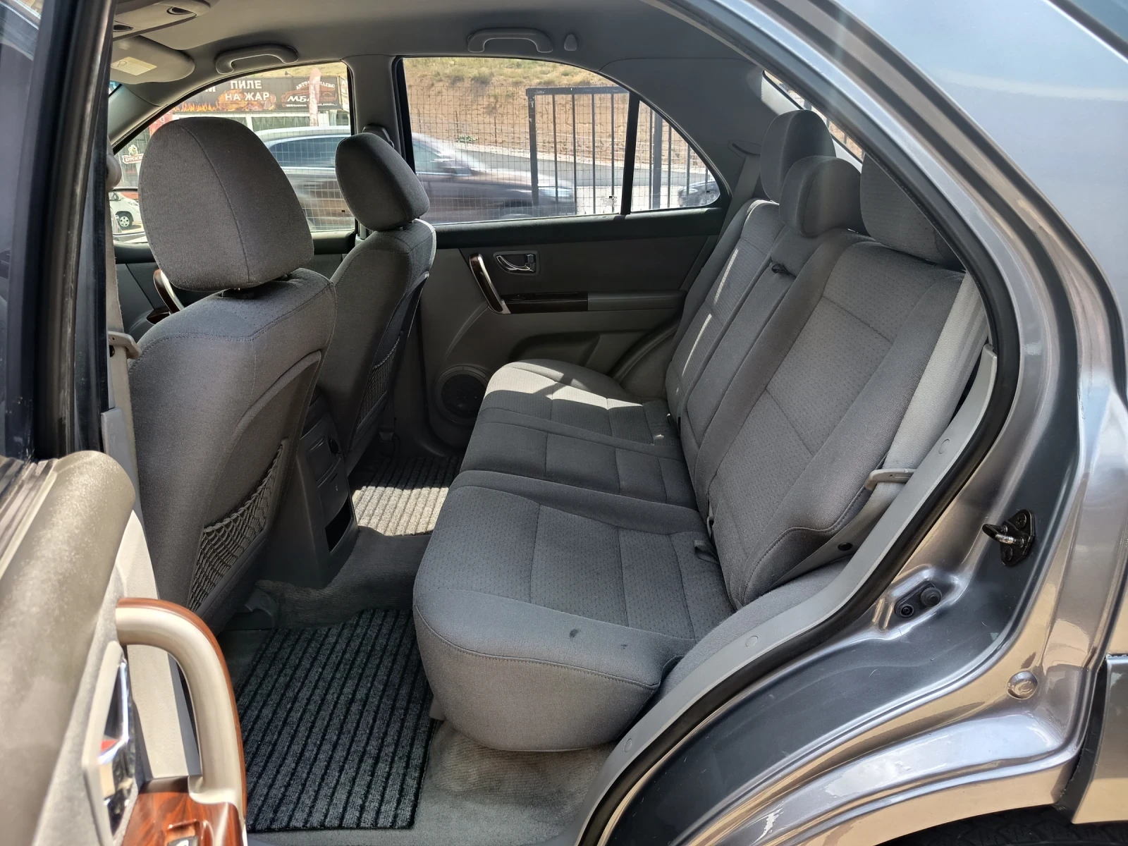Kia Sorento 2.5crdi - изображение 10