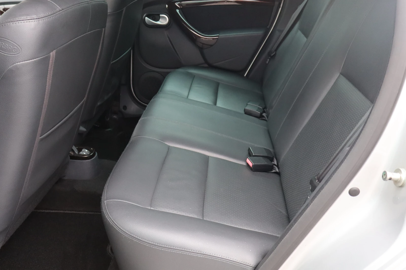 Dacia Duster 1.5DCI* 4x4*  | Mobile.bg � ����������� 11