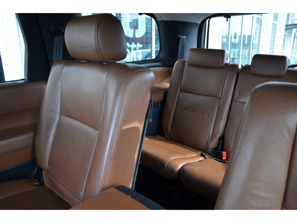 Toyota Sequoia 4WD 4dr 5.7L Platinum | Mobile.bg � ����������� 15