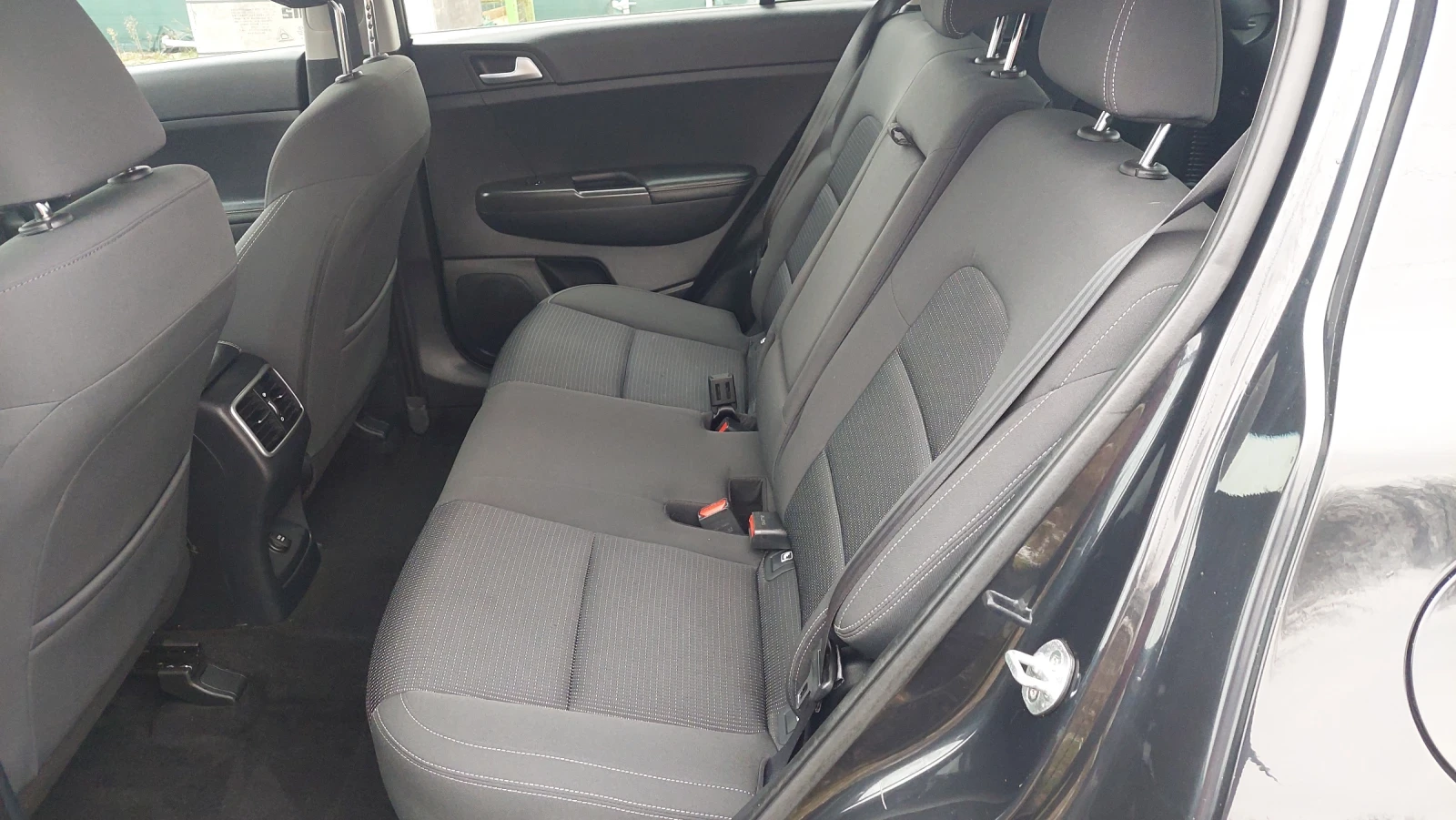 Kia Sportage 1.7 NAVI ТОП!!!!! - изображение 10