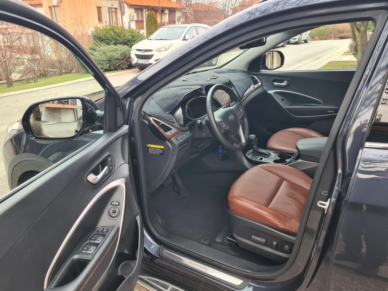 Hyundai Santa fe 2.2 CRDI 197к.с. 4WD 6+ 1, снимка 9 - Автомобили и джипове - 53714168