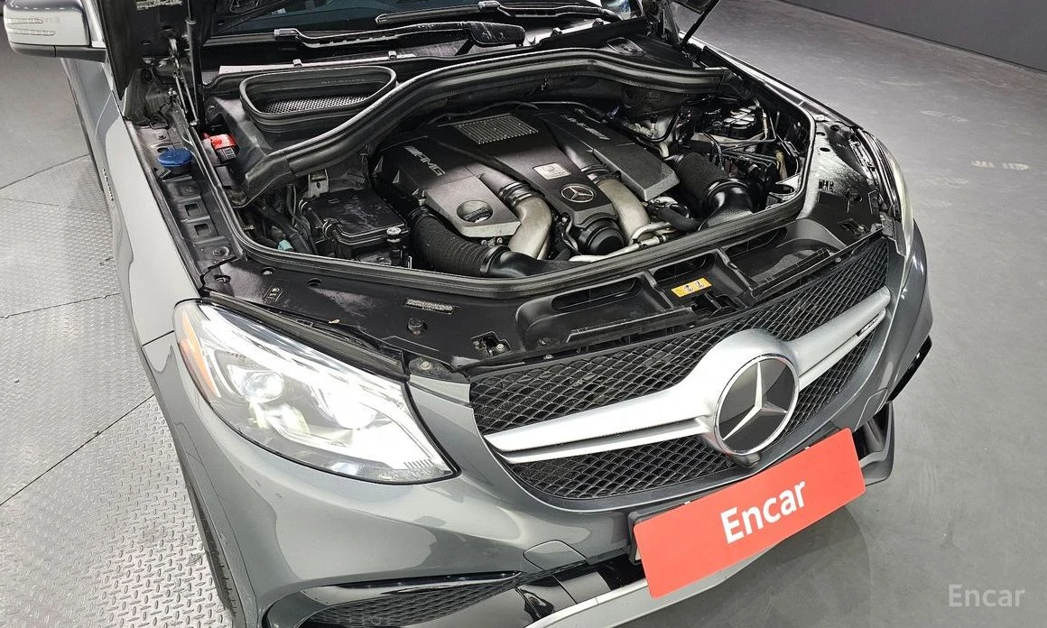 Mercedes-Benz GLE 63 S AMG 4MATIC* HARMAN/KARDON* AMBIENT* DISTRONIC* 360 CAM, снимка 6 - Автомобили и джипове - 53973341