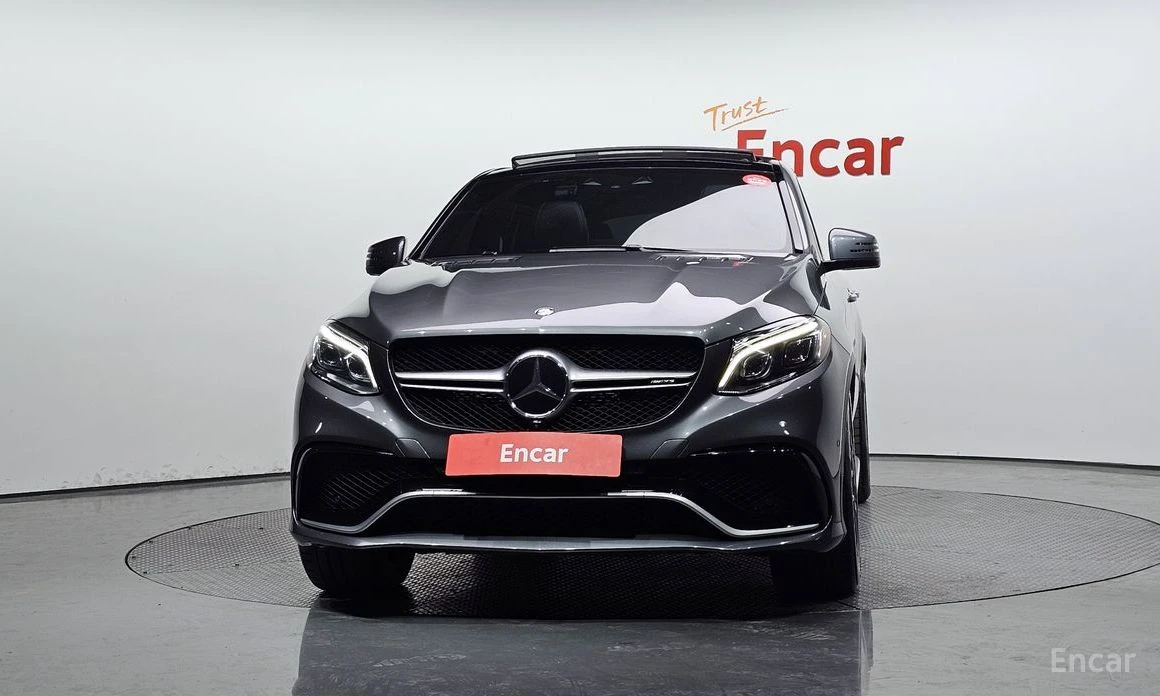 Mercedes-Benz GLE 63 S AMG 4MATIC* HARMAN/KARDON* AMBIENT* DISTRONIC* 360 CAM, снимка 2 - Автомобили и джипове - 53973341