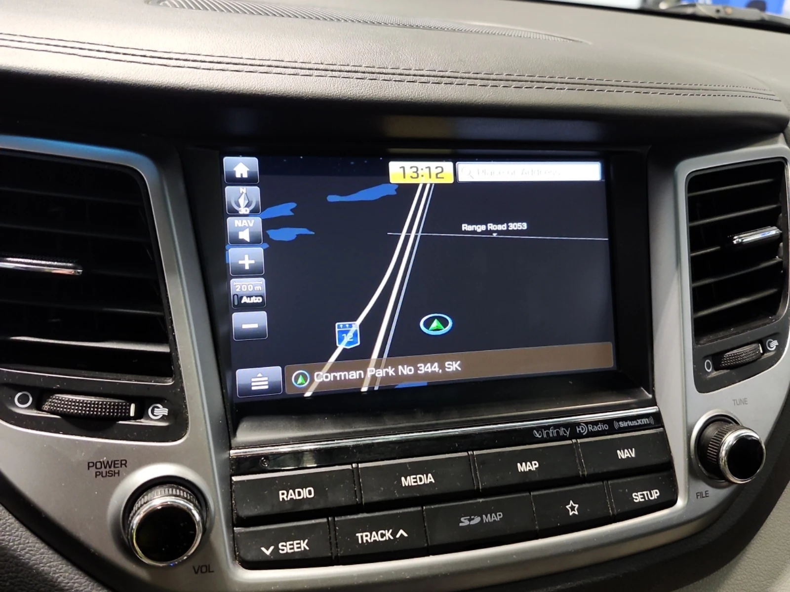 Hyundai Tucson LUXURY* Pano* Back cam* Подгрев* Обдухване* , снимка 10 - Автомобили и джипове - 54069162