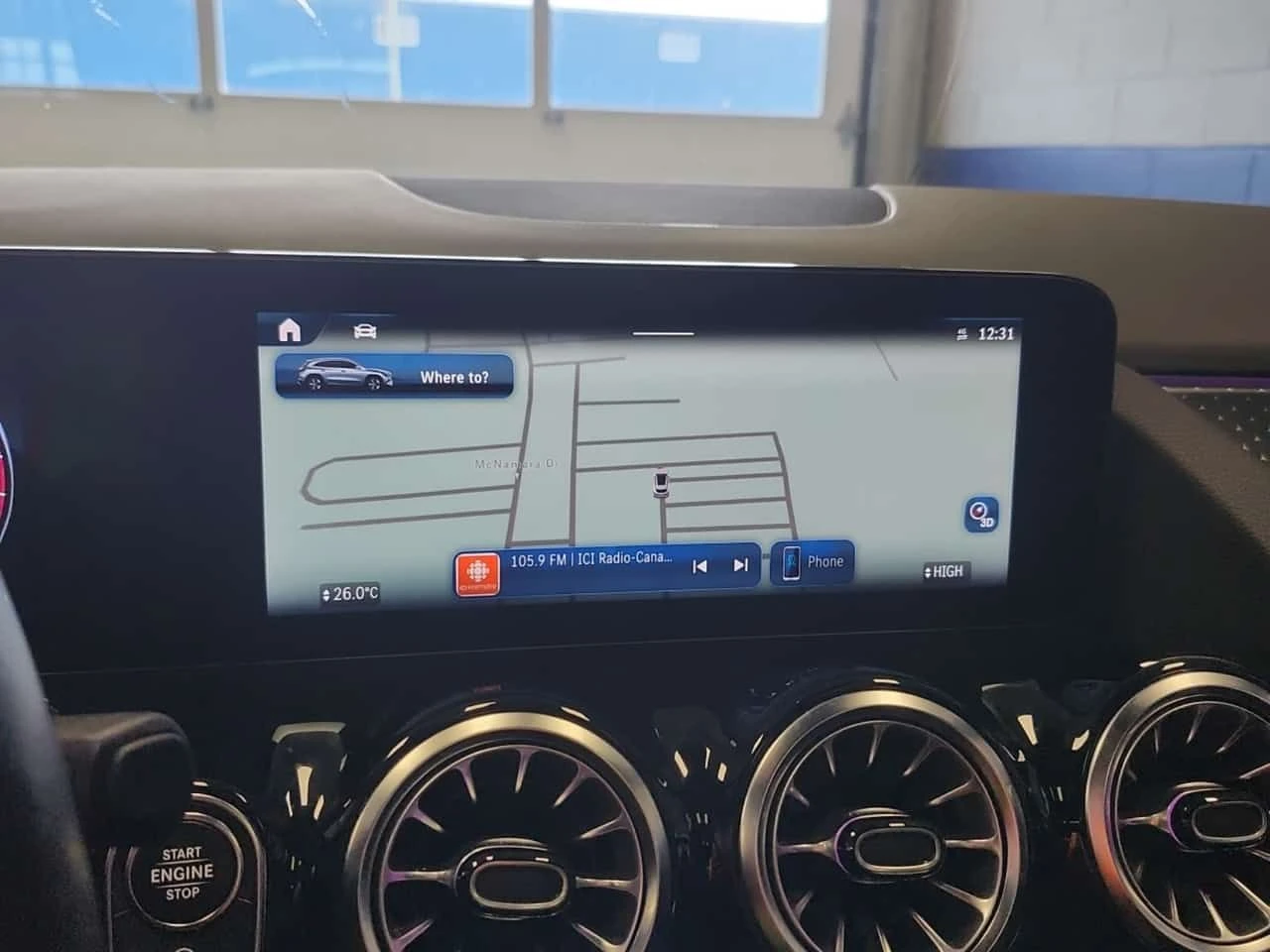 Mercedes-Benz GLA 250 * 4MATIC * ПАНОРАМА* ДВА КЛЮЧА* , снимка 10 - Автомобили и джипове - 54133205