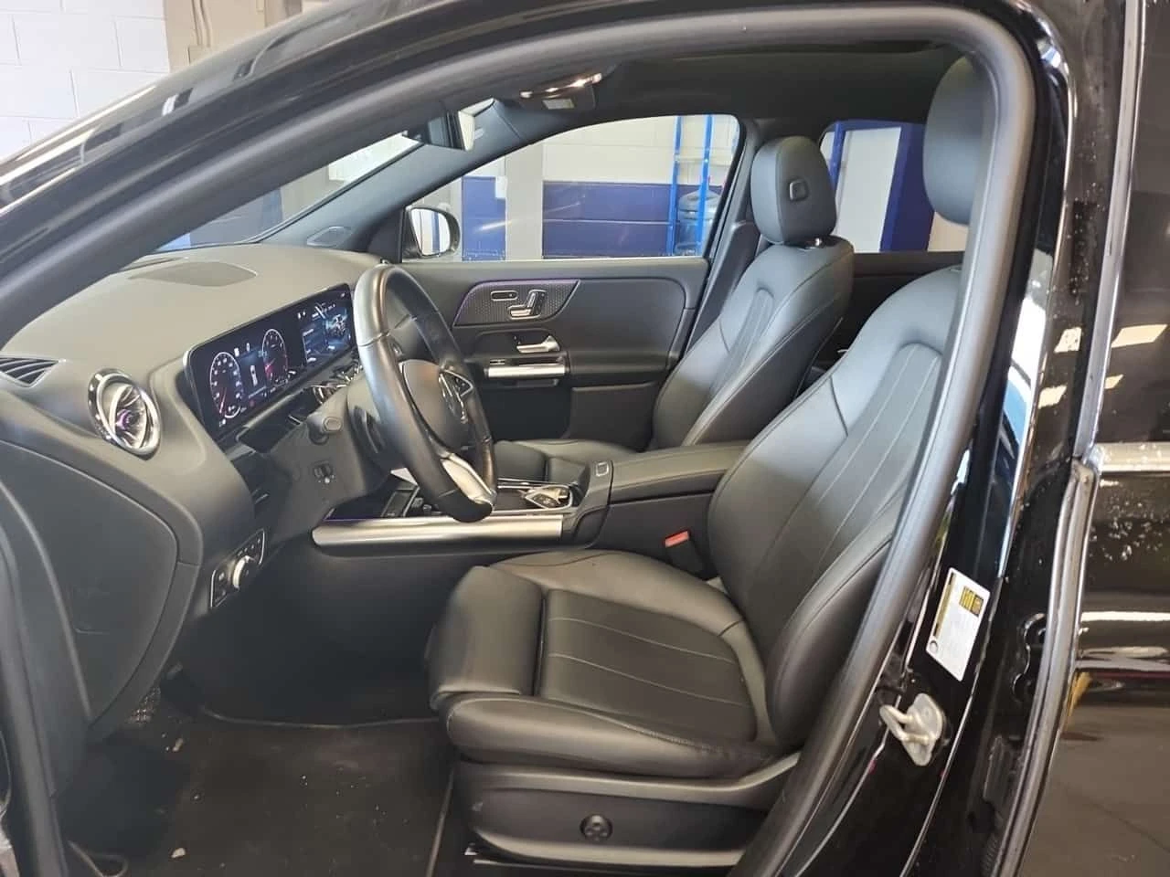 Mercedes-Benz GLA 250 * 4MATIC * ПАНОРАМА* ДВА КЛЮЧА* , снимка 6 - Автомобили и джипове - 54133205