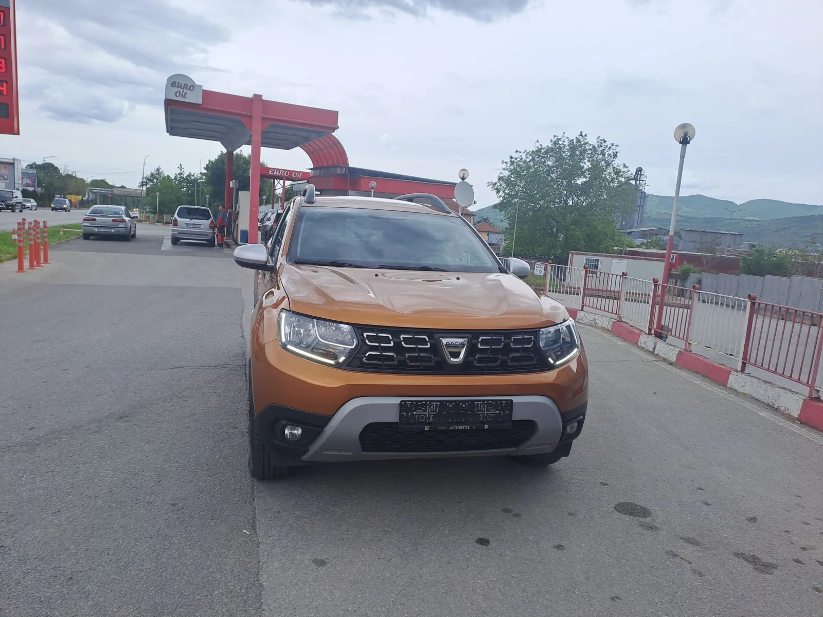 Dacia Duster 1.0 LPG, снимка 3 - Автомобили и джипове - 54477631