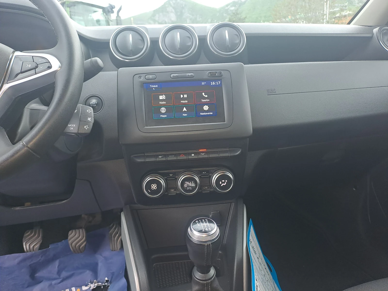 Dacia Duster 1.0 LPG, снимка 10 - Автомобили и джипове - 54477631