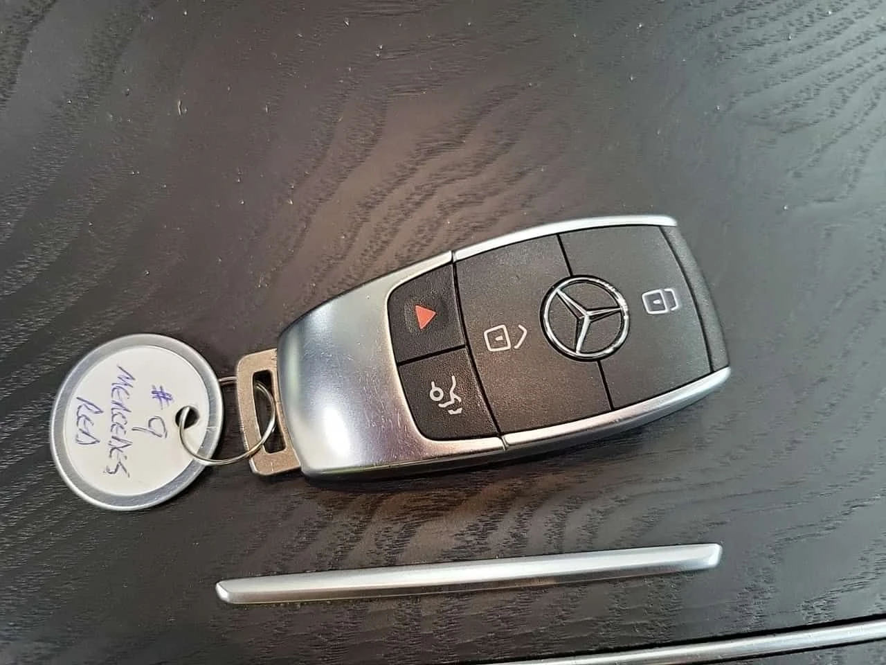 Mercedes-Benz GLC 43 AMG /360/DISTRONIC/BURMESTER, снимка 8 - Автомобили и джипове - 54599518