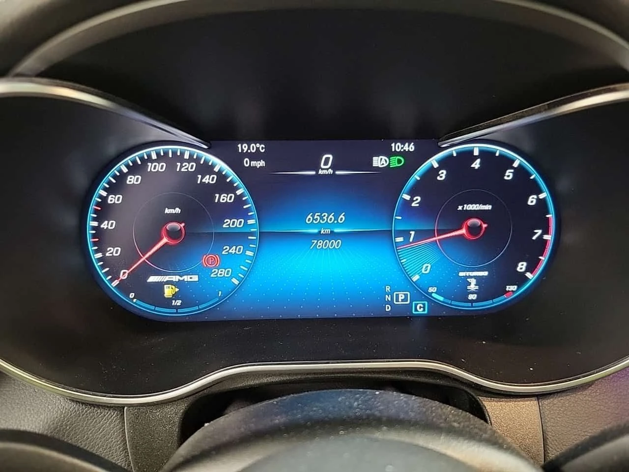 Mercedes-Benz GLC 43 AMG /360/DISTRONIC/BURMESTER, снимка 9 - Автомобили и джипове - 54599518