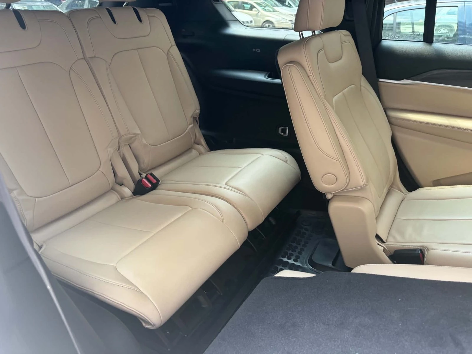 Jeep Grand cherokee 2023 JEEP GRAND CHEROKEE LIMITED 4X4, снимка 14 - Автомобили и джипове - 54962314