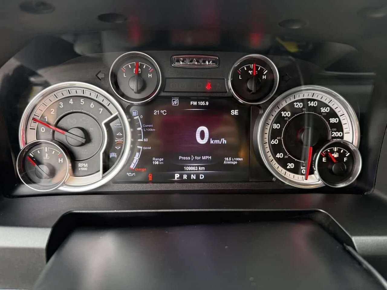 Dodge Ram * CARFAX * ЦЕНА ДО БГ, снимка 11 - Автомобили и джипове - 56165801
