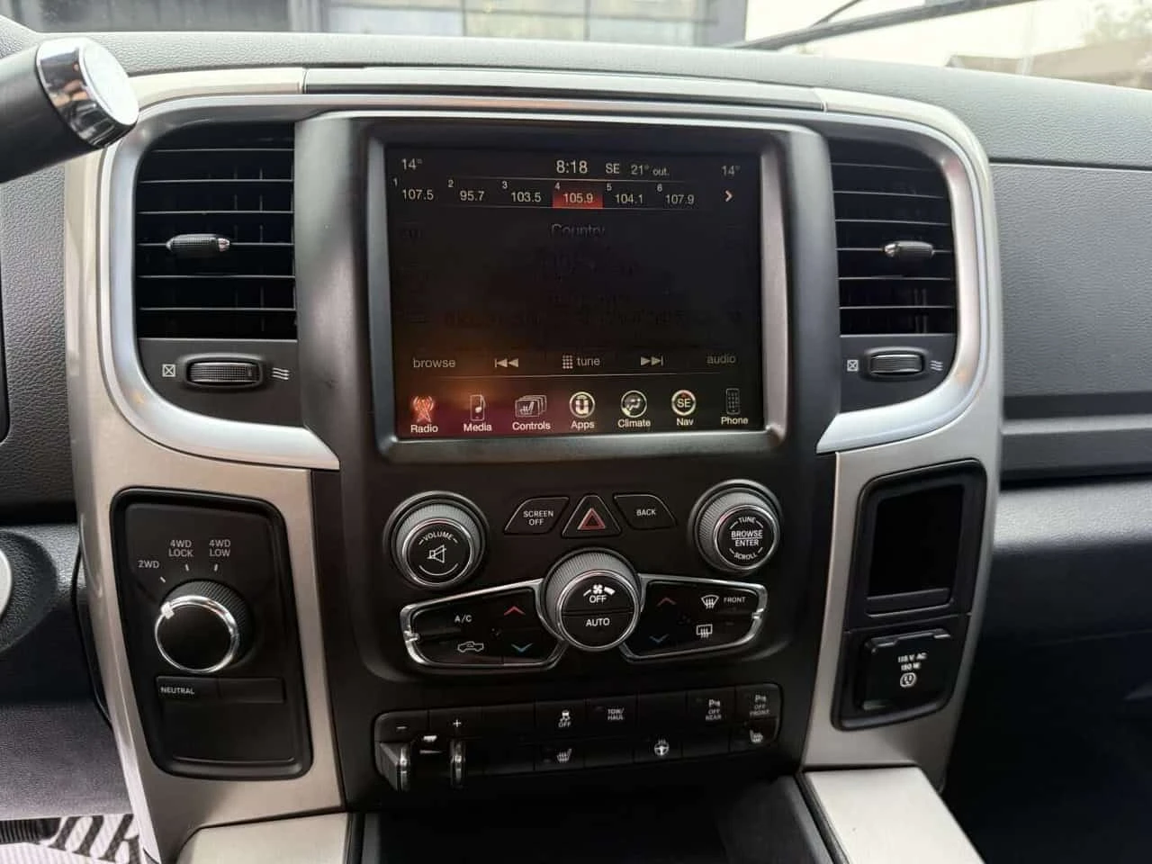 Dodge Ram * CARFAX * ЦЕНА ДО БГ, снимка 12 - Автомобили и джипове - 56165801