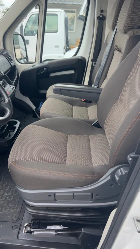 Peugeot Boxer 2.2/163 evro 6 реални и доказуеми километри | Auto.bg — изображение 9