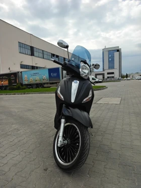 Piaggio Beverly 300 I.E. ABS/ASR TRACTION CONTROL LED, снимка 1