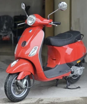 ������ Vespa 50