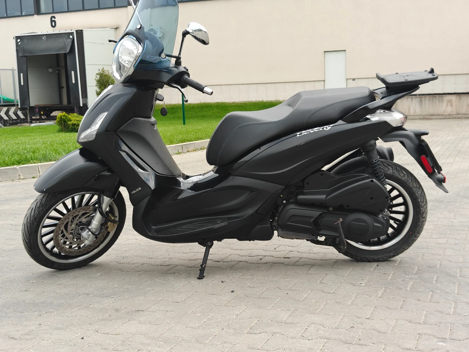 Piaggio Beverly 300 I.E. ABS/ASR TRACTION CONTROL LED | Mobile.bg � ����������� 2