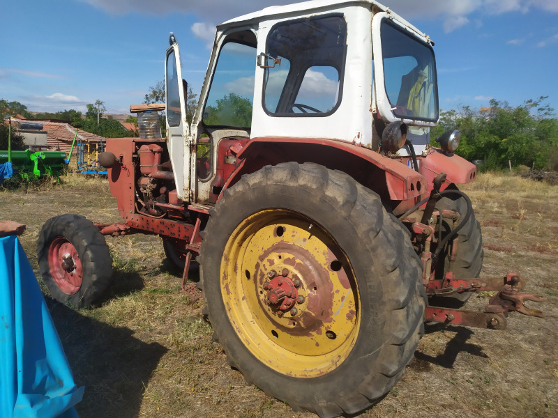Трактор ЮМЗ 6кл, снимка 2 - Селскостопанска техника - 46269492