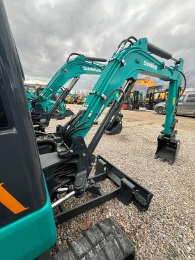 Багер Sunward SWE17F, снимка 8