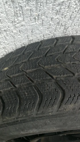 Гуми с джанти Kumho 185/70R14, снимка 5