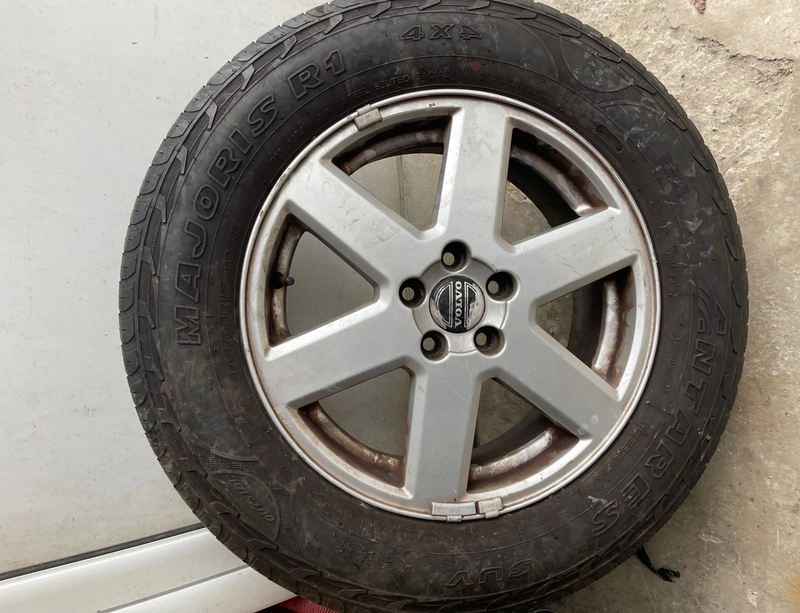 ���� � ������ 235/65R17 | Mobile.bg � ����������� 2
